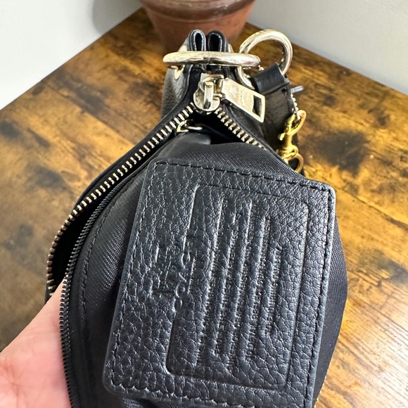 Y2K coach Black Leather Shoulder Bag - Picture 4 of 4